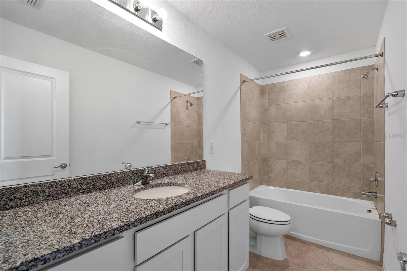 SUMMERS CAY - Residential