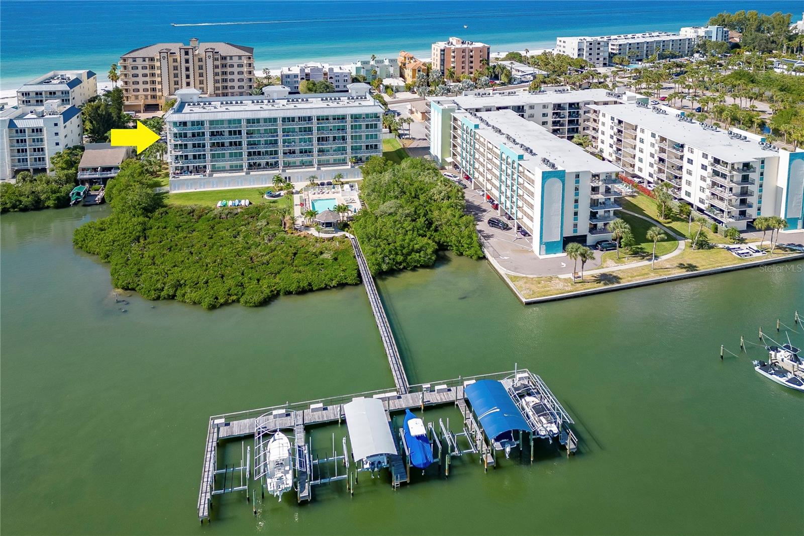 DOLPHIN KEY CONDO - Residential