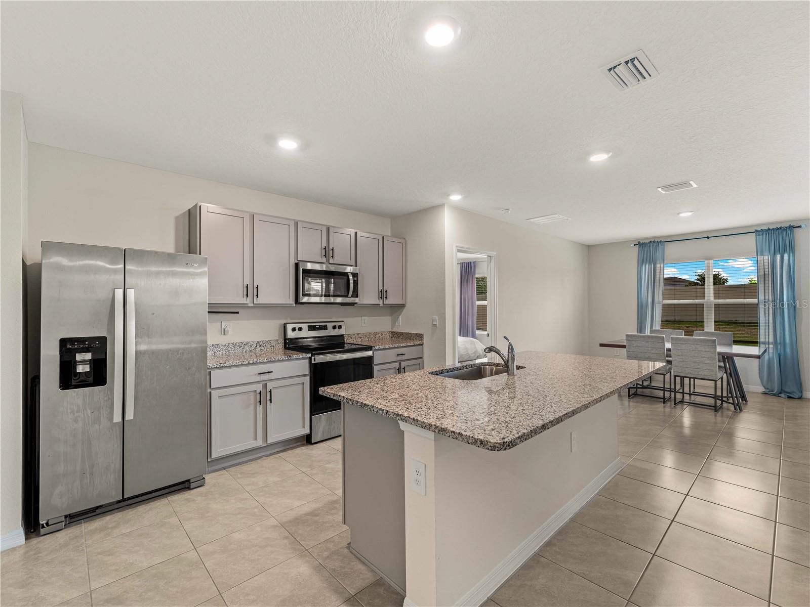 SOLERA AT LAKEWOOD RANCH PH II - Residential Lease