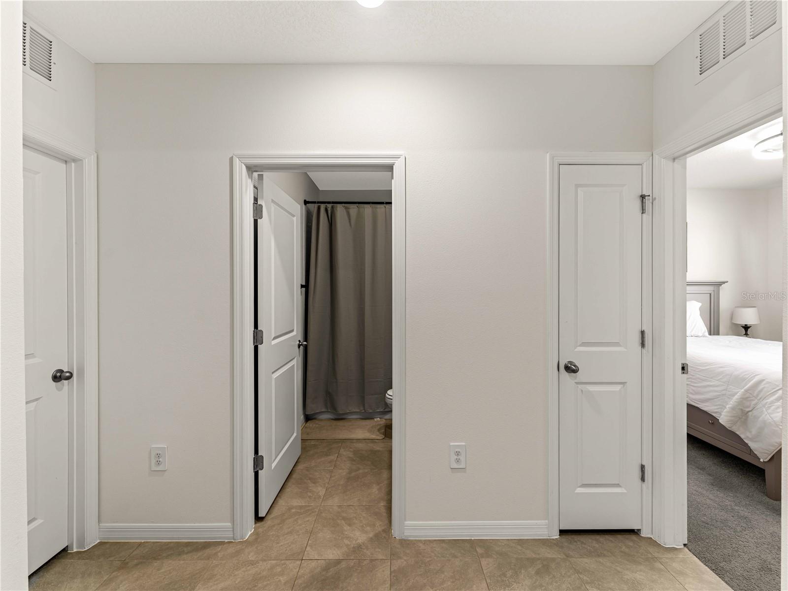 SOLERA AT LAKEWOOD RANCH PH II - Residential Lease