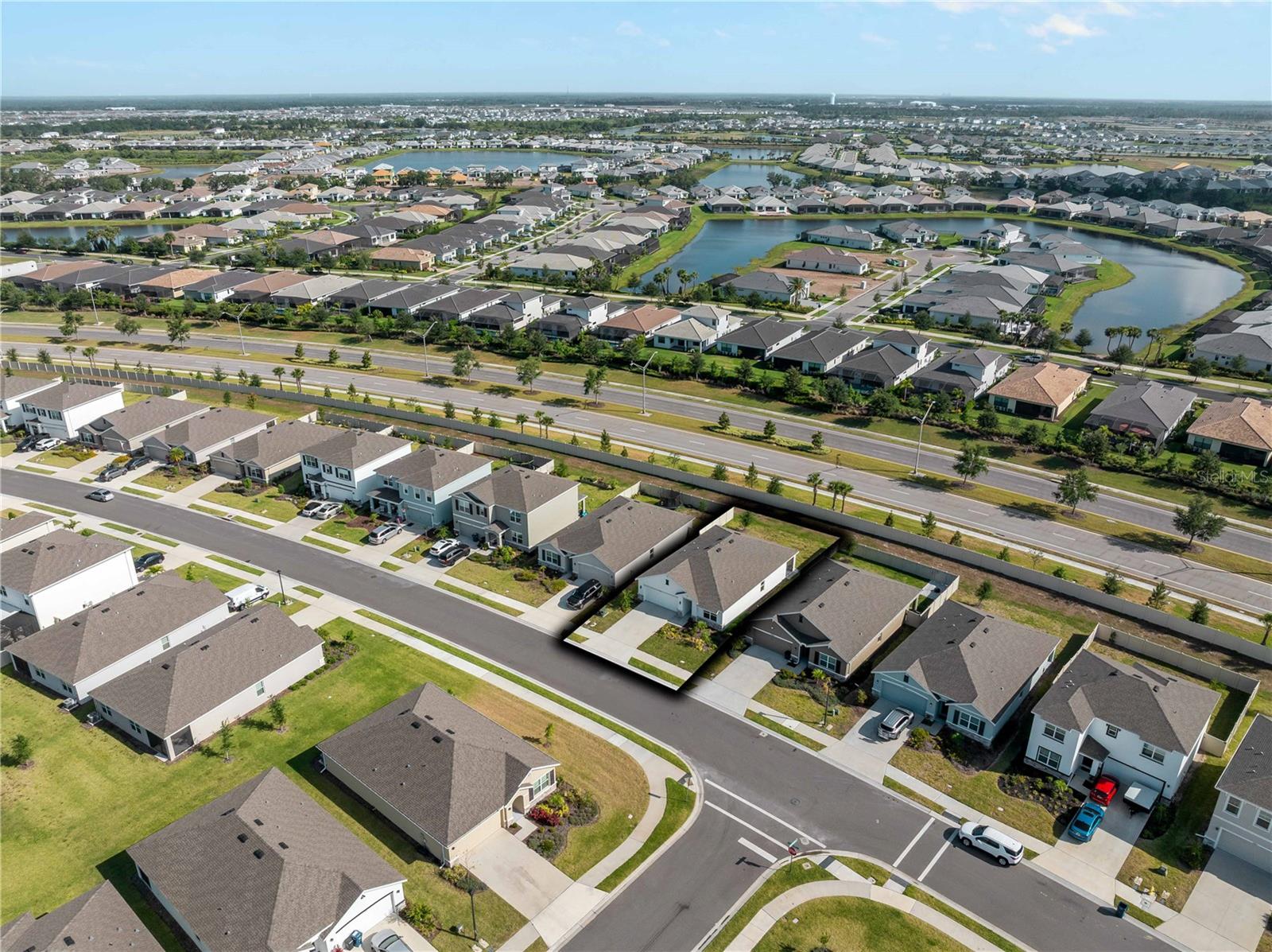 SOLERA AT LAKEWOOD RANCH PH II - Residential Lease