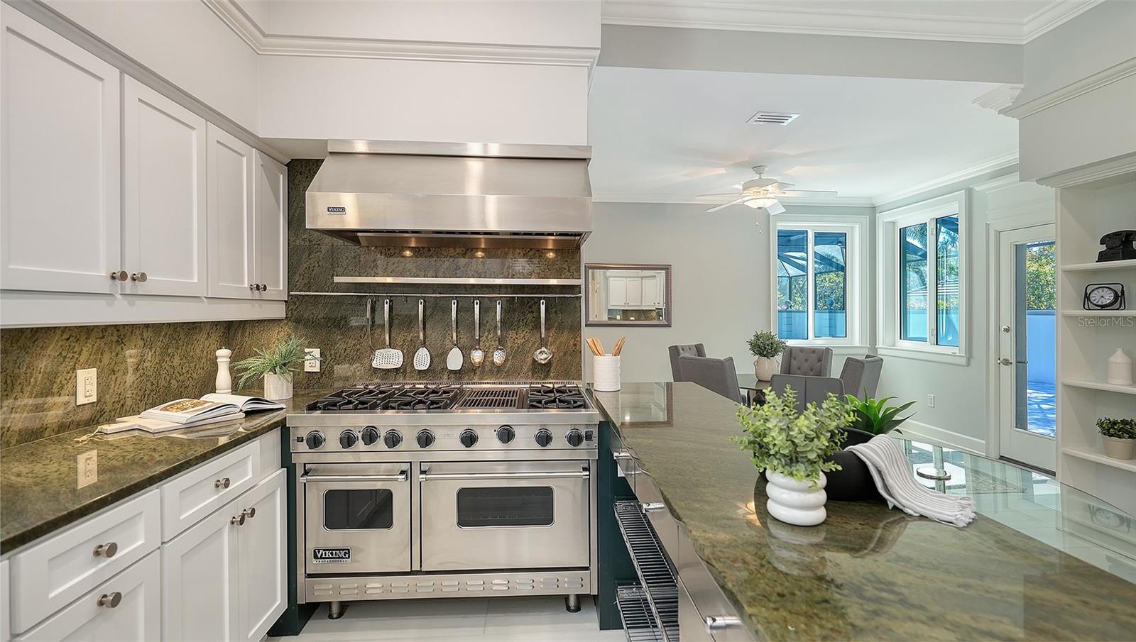 OAKS BAYSIDE - Residential