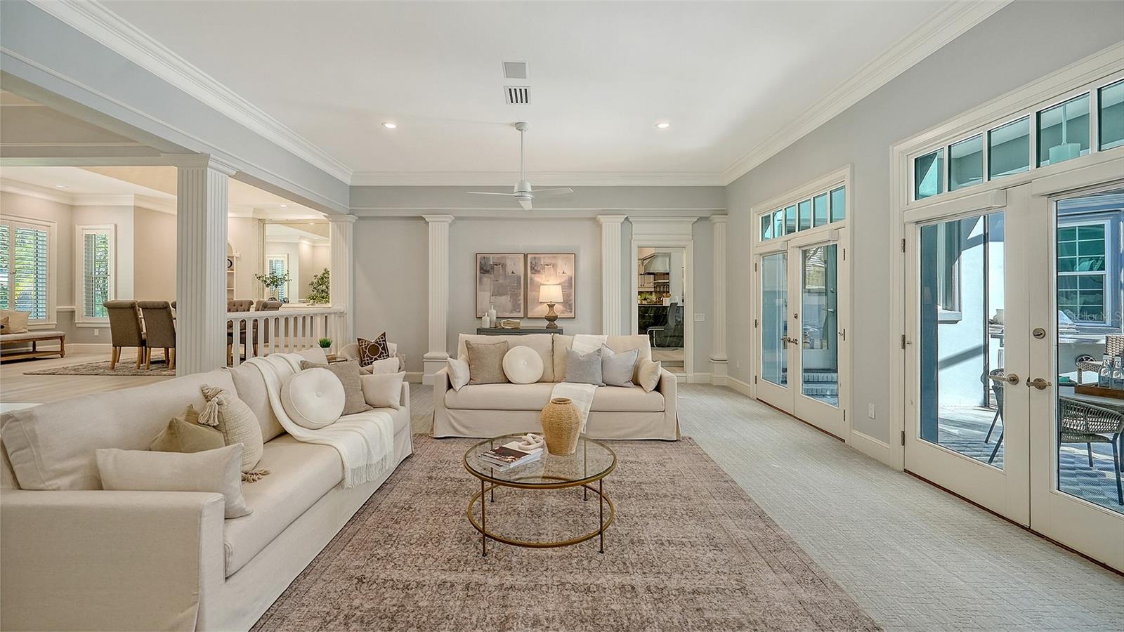 OAKS BAYSIDE - Residential