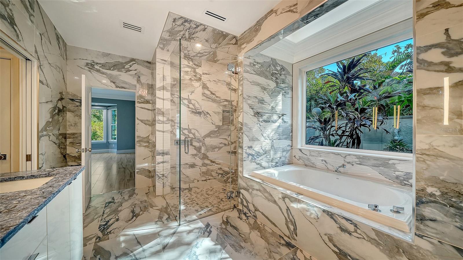 THE OAKS BAYSIDE - Residential