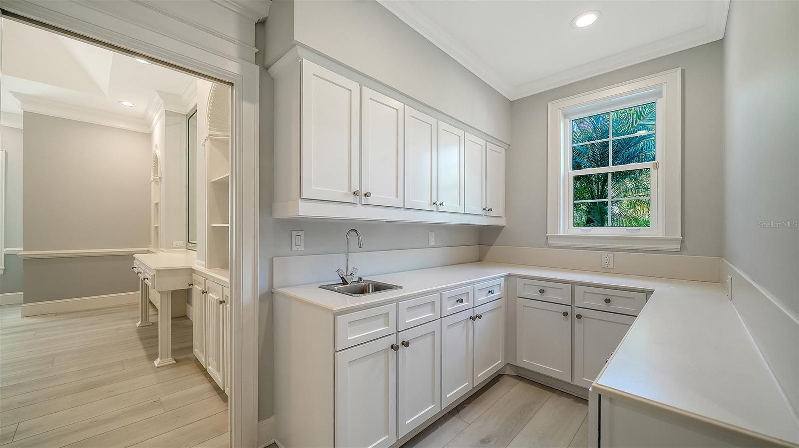 THE OAKS BAYSIDE - Residential