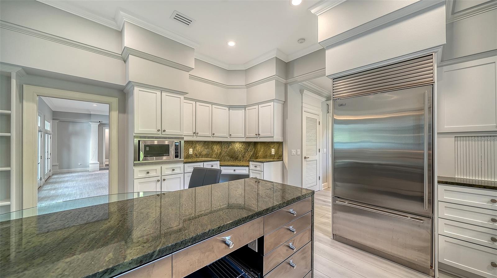 THE OAKS BAYSIDE - Residential