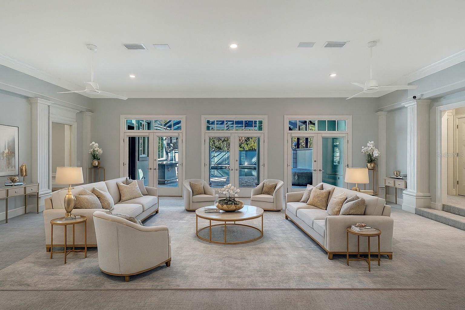 THE OAKS BAYSIDE - Residential