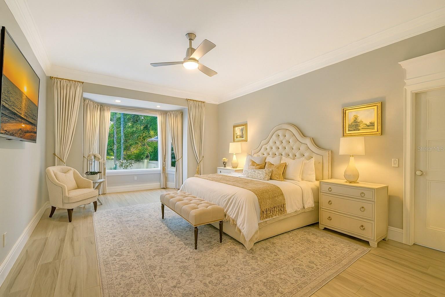 THE OAKS BAYSIDE - Residential