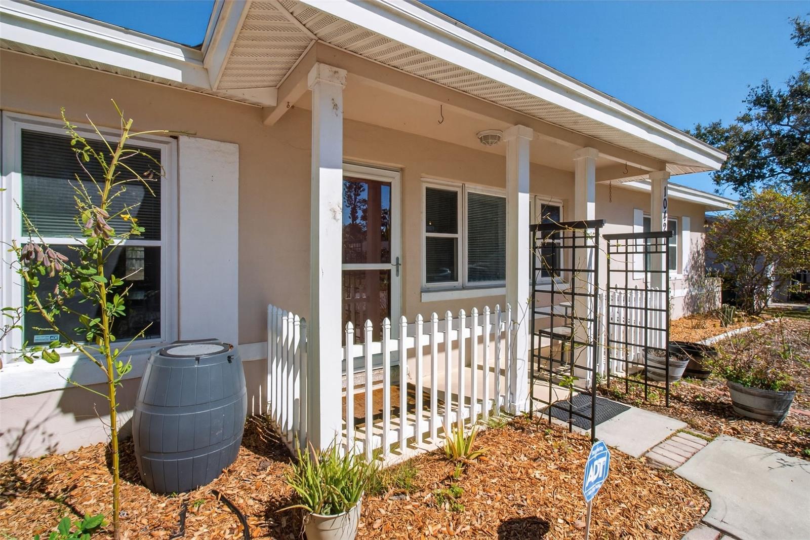 ESQUIRE ESTATES - Residential