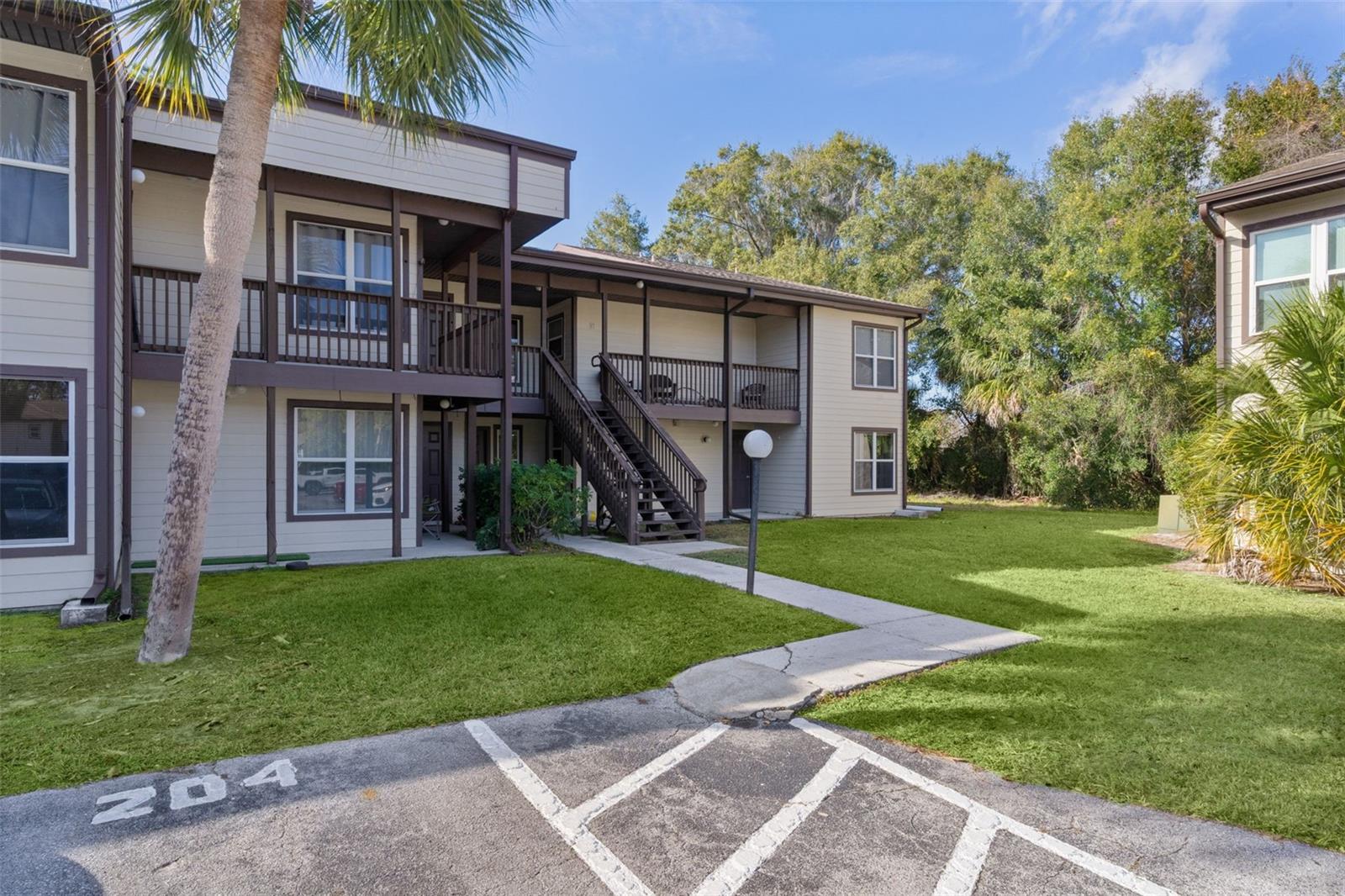 SANDALWOOD CONDO - Residential