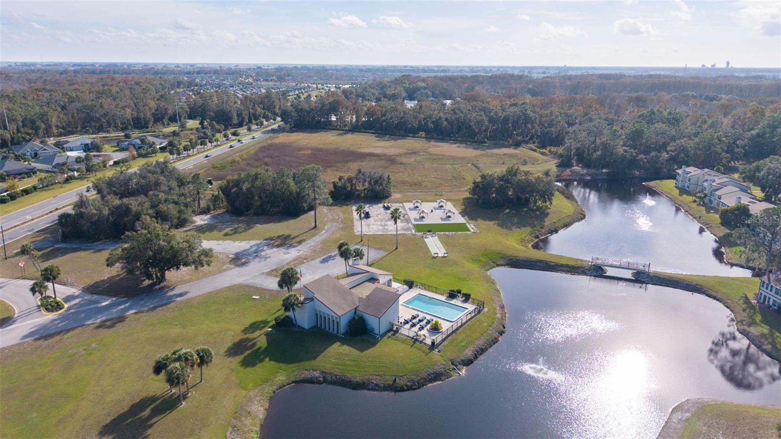 SANDALWOOD CONDO - Residential