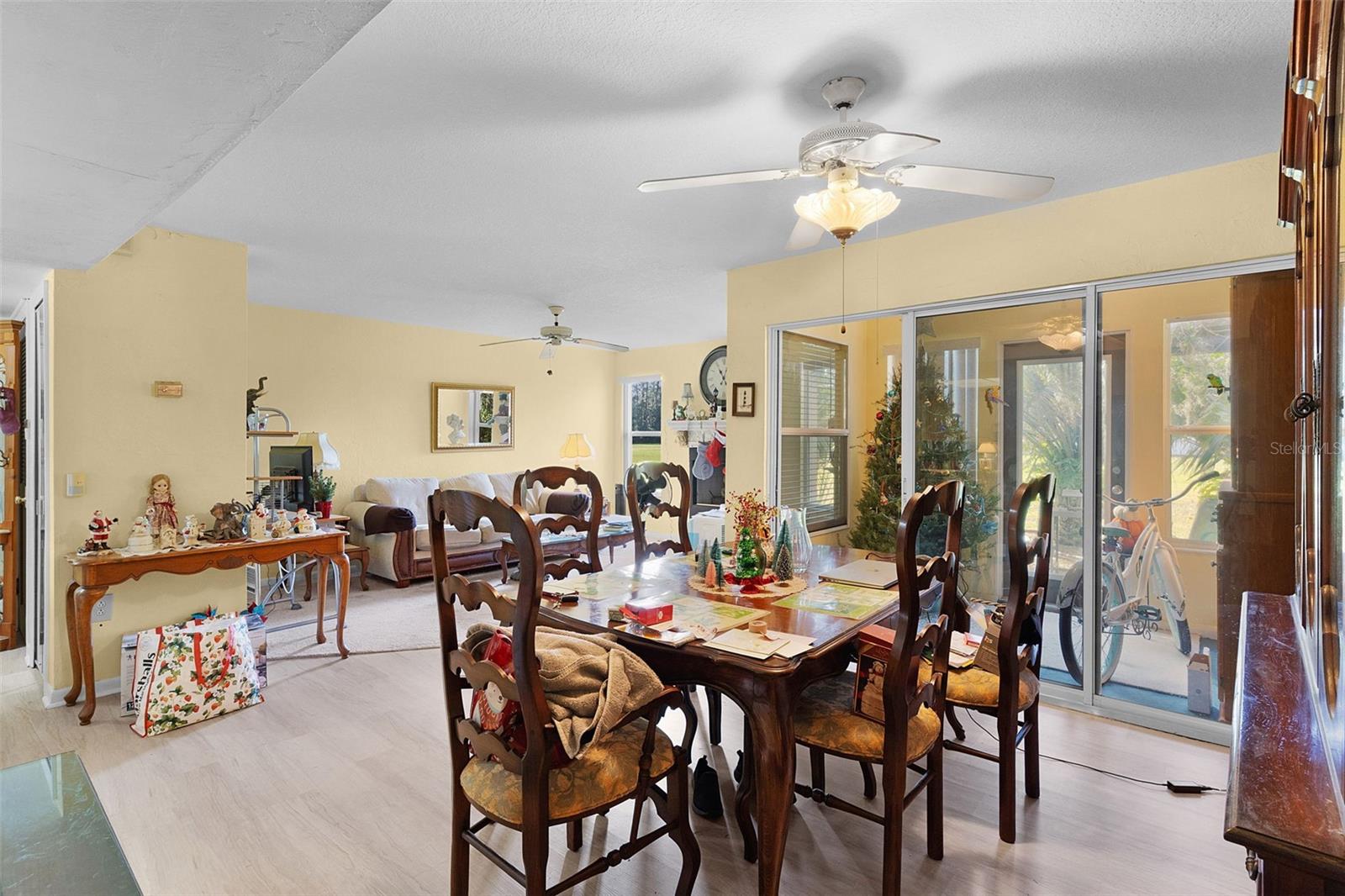 SANDALWOOD CONDO - Residential