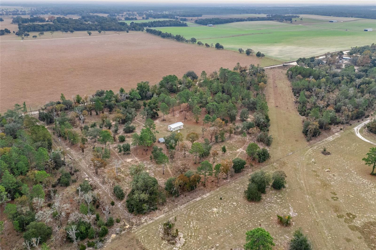 NOT IN A SUBDIVISON - Residential