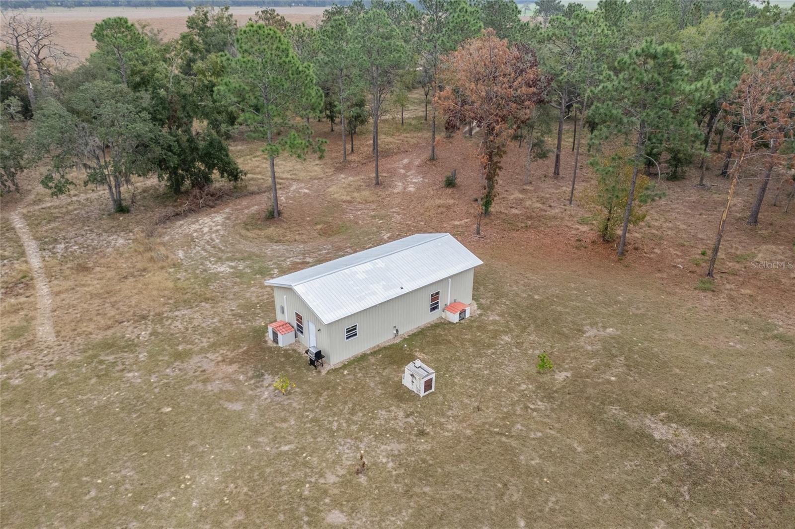 NOT IN A SUBDIVISON - Residential