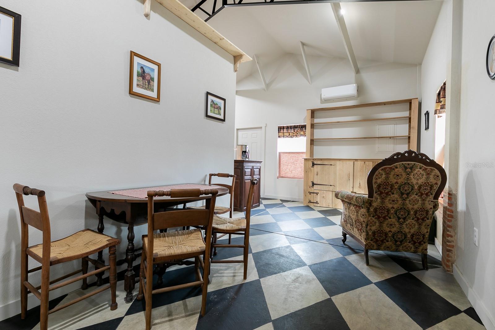 NOT IN A SUBDIVISON - Residential