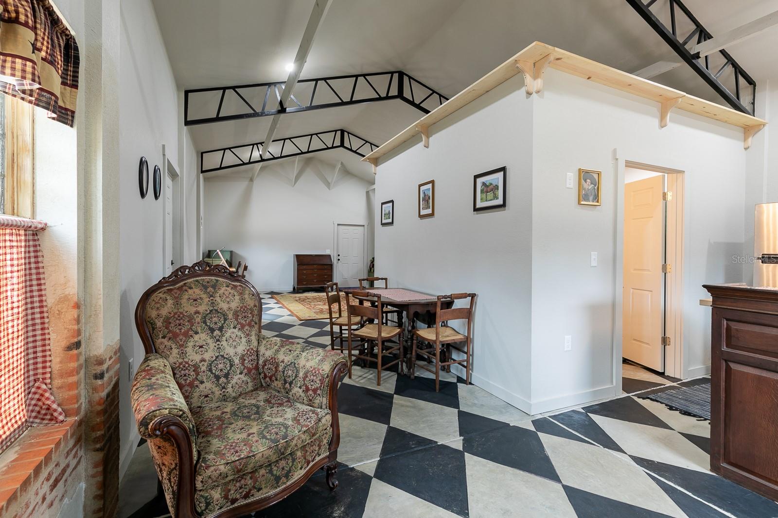 NOT IN A SUBDIVISON - Residential