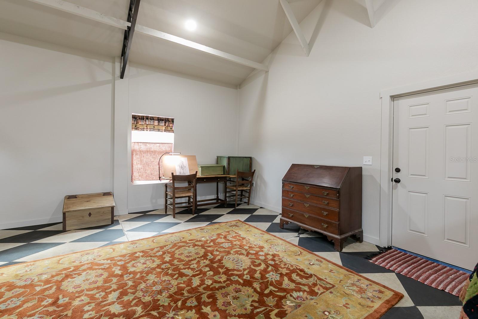 NOT IN A SUBDIVISON - Residential