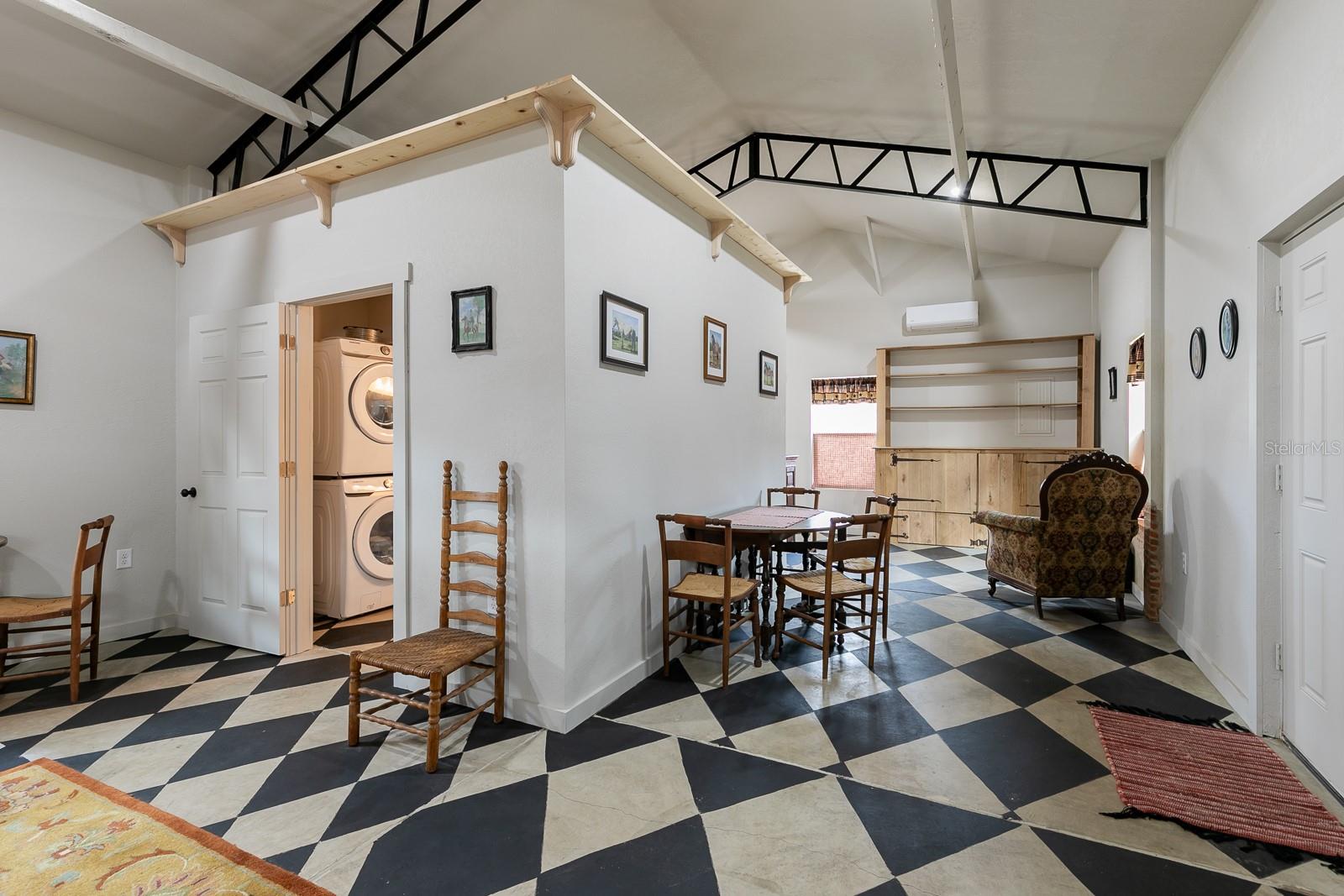 NOT IN A SUBDIVISON - Residential