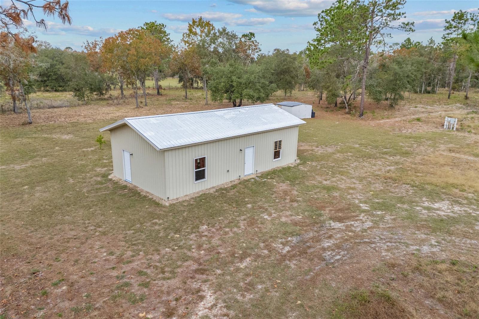 NOT IN A SUBDIVISON - Residential