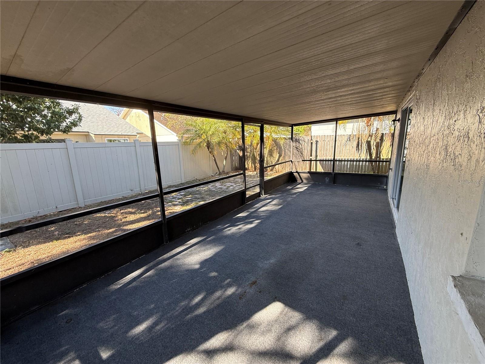 HEATHER LAKES UNIT XIX - Residential Lease