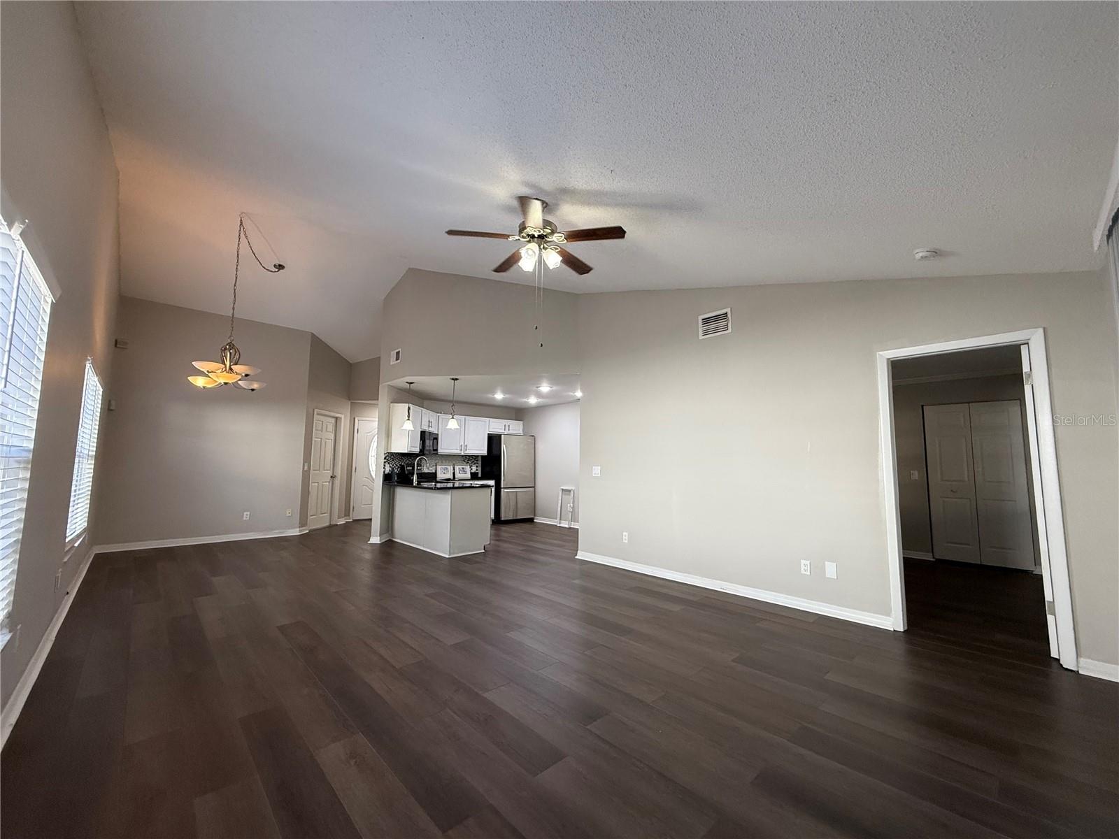 HEATHER LAKES UNIT XIX - Residential Lease