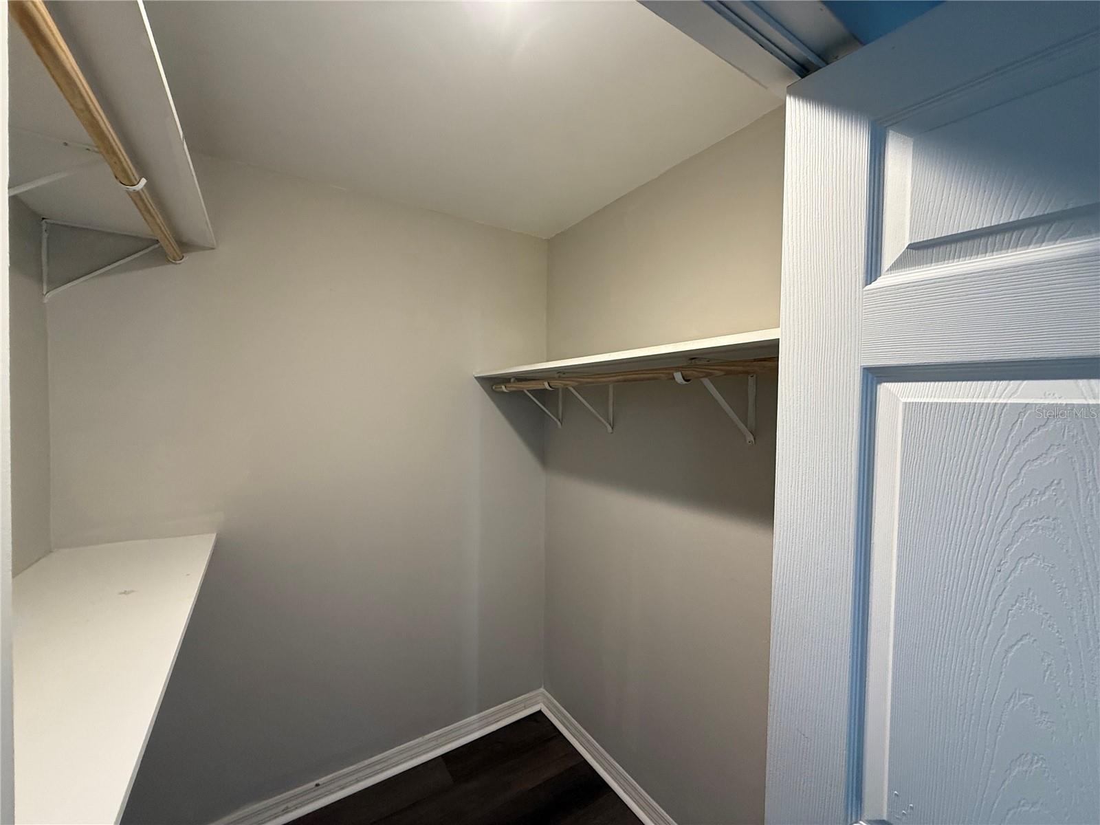 HEATHER LAKES UNIT XIX - Residential Lease