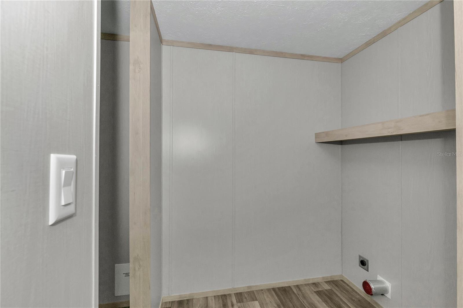 WILLISTON HIGHLANDS - Residential