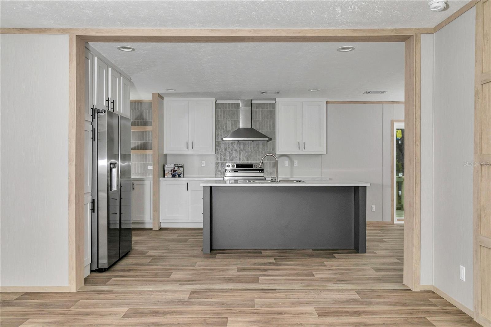 WILLISTON HIGHLANDS - Residential