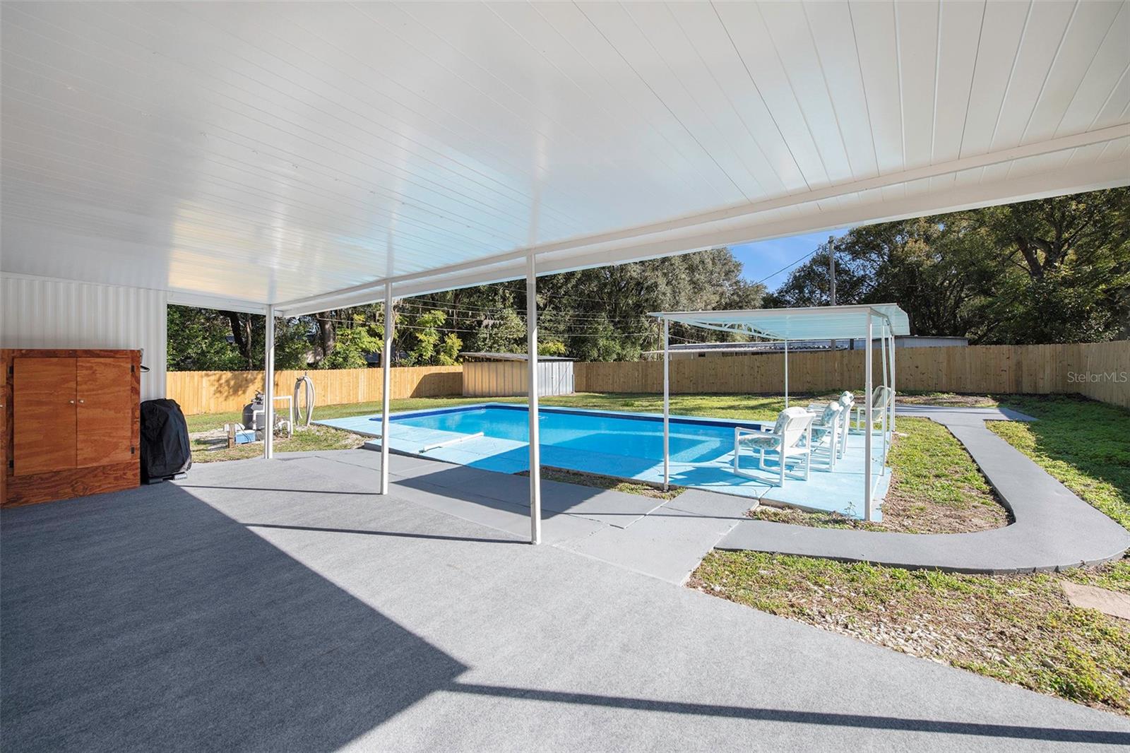 ZEPHYRHILLS COLONY CO - Residential Lease