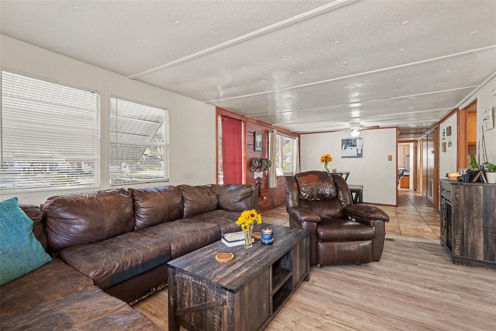 ZEPHYRHILLS COLONY CO - Residential Lease