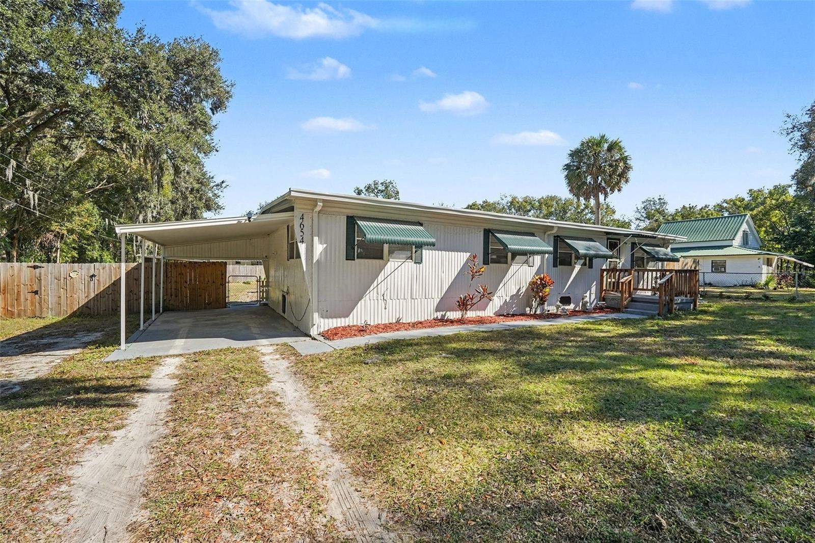 ZEPHYRHILLS COLONY CO - Residential Lease