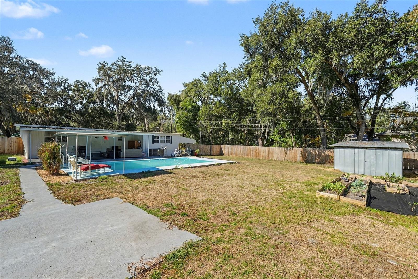 ZEPHYRHILLS COLONY CO - Residential Lease