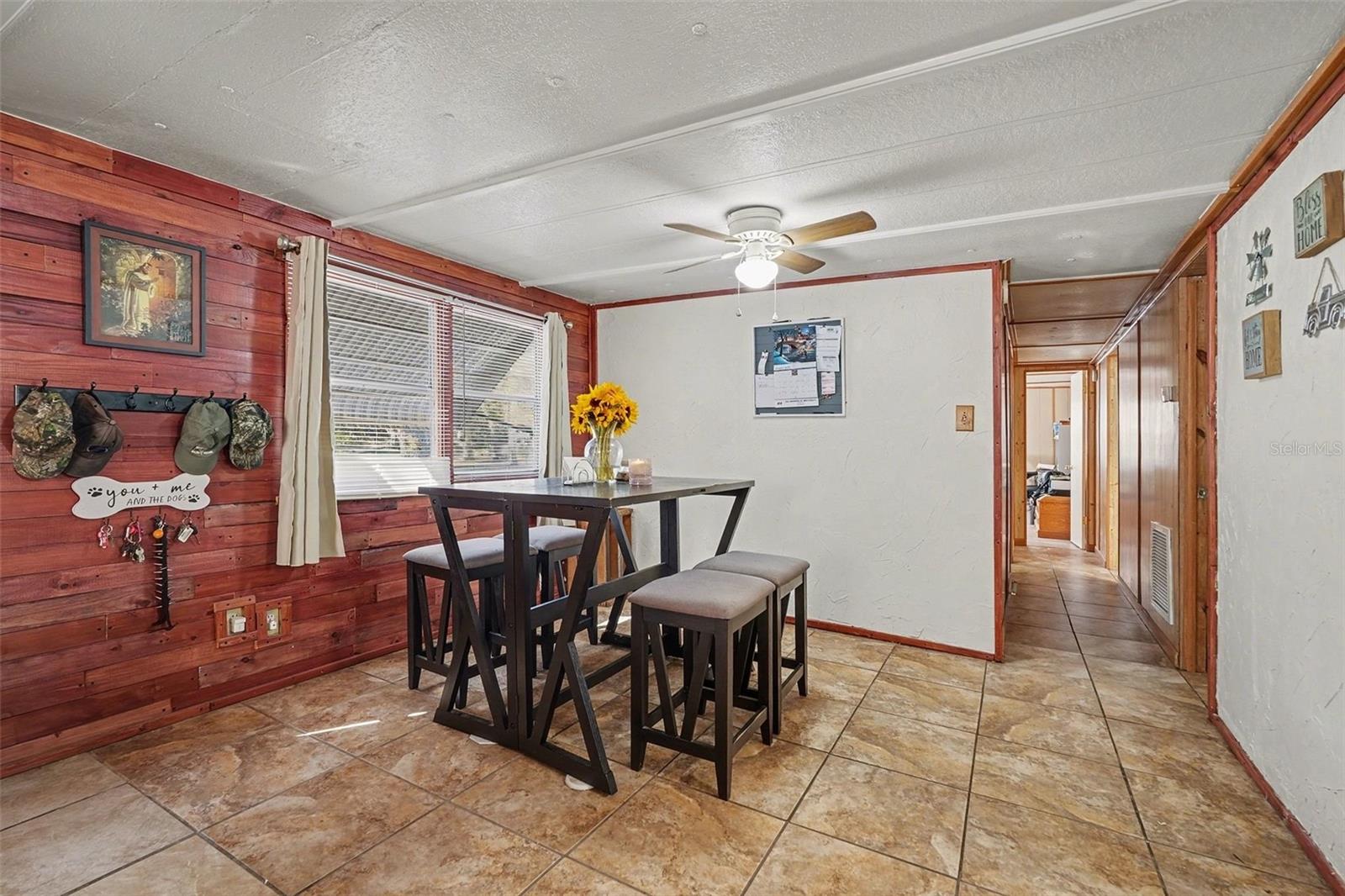 ZEPHYRHILLS COLONY CO - Residential Lease