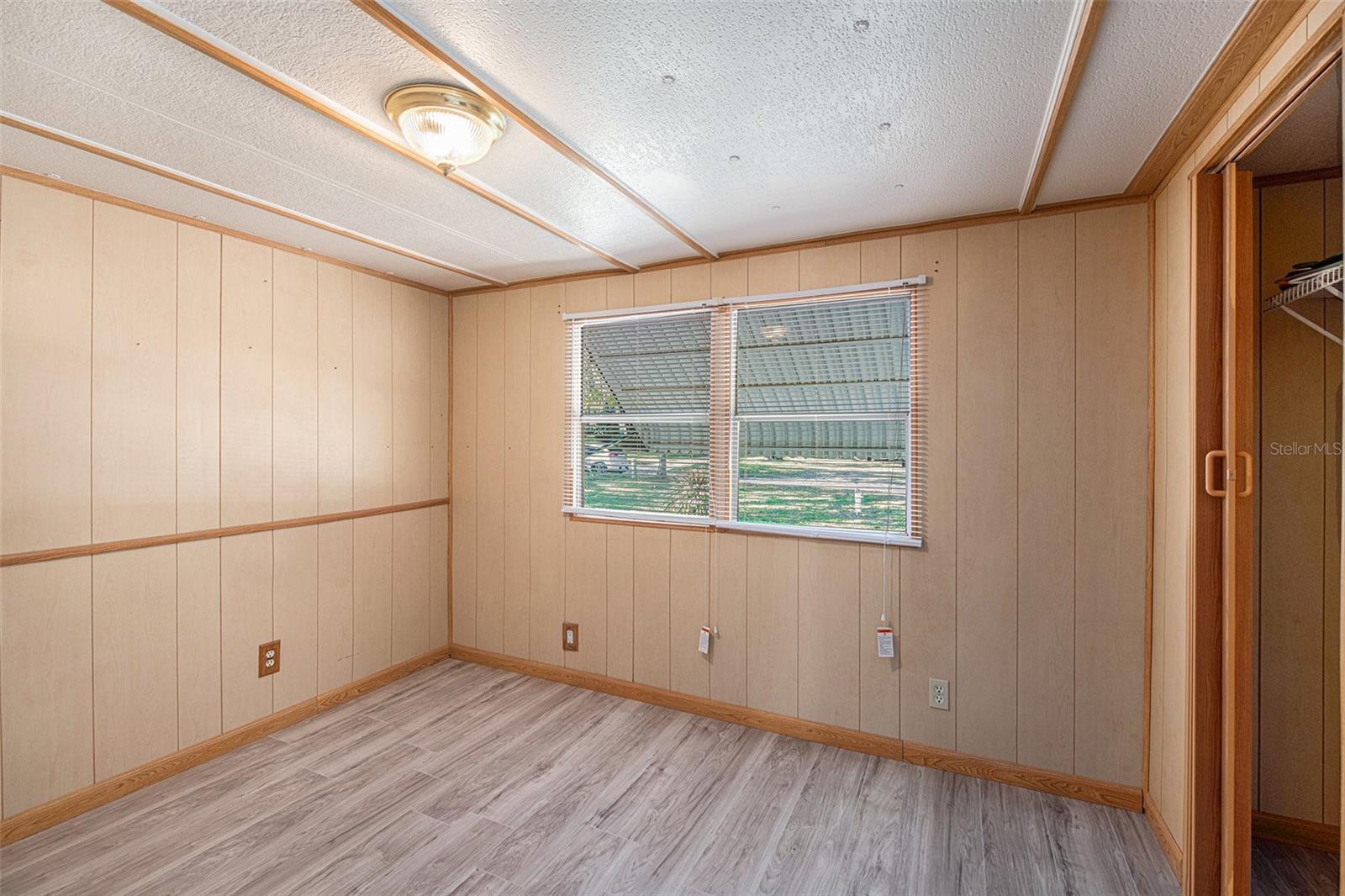 ZEPHYRHILLS COLONY CO - Residential Lease