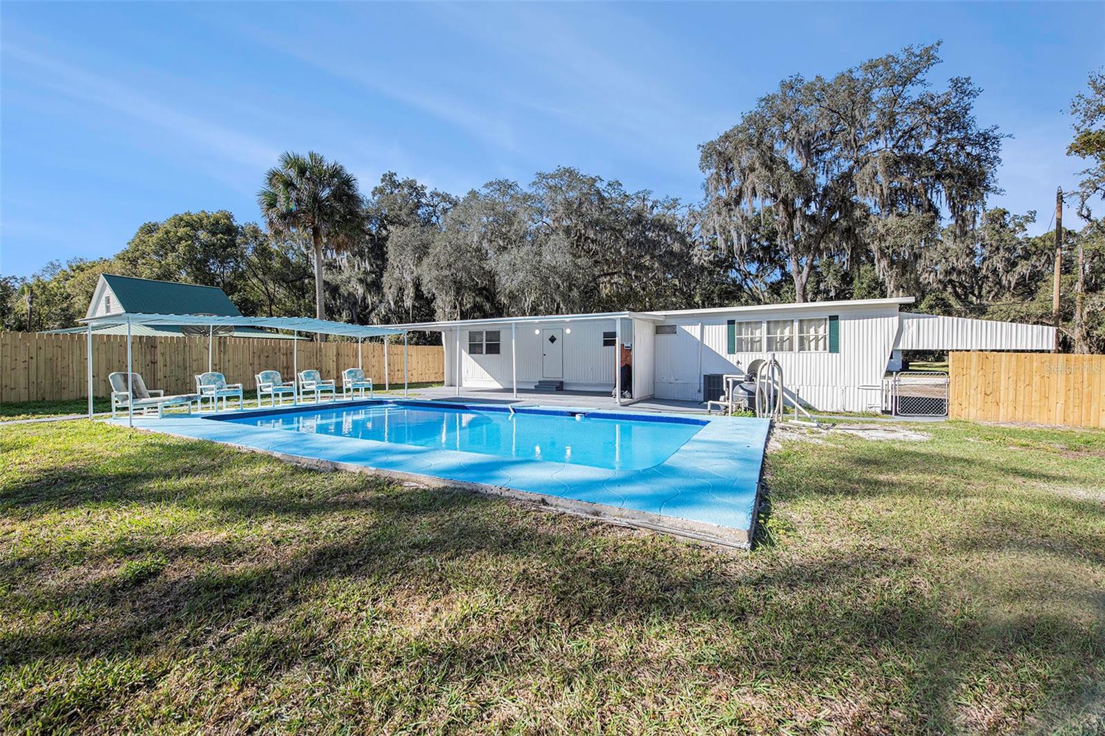 ZEPHYRHILLS COLONY CO - Residential Lease