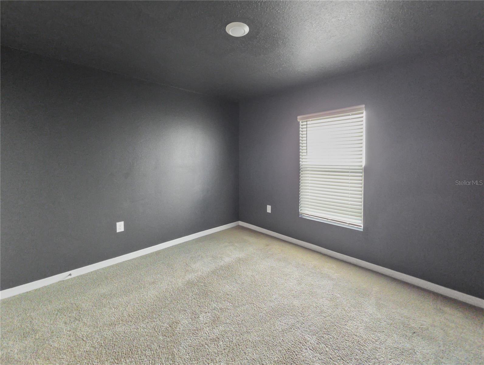 DEER PATH NORTH PH 2 - Residential Lease