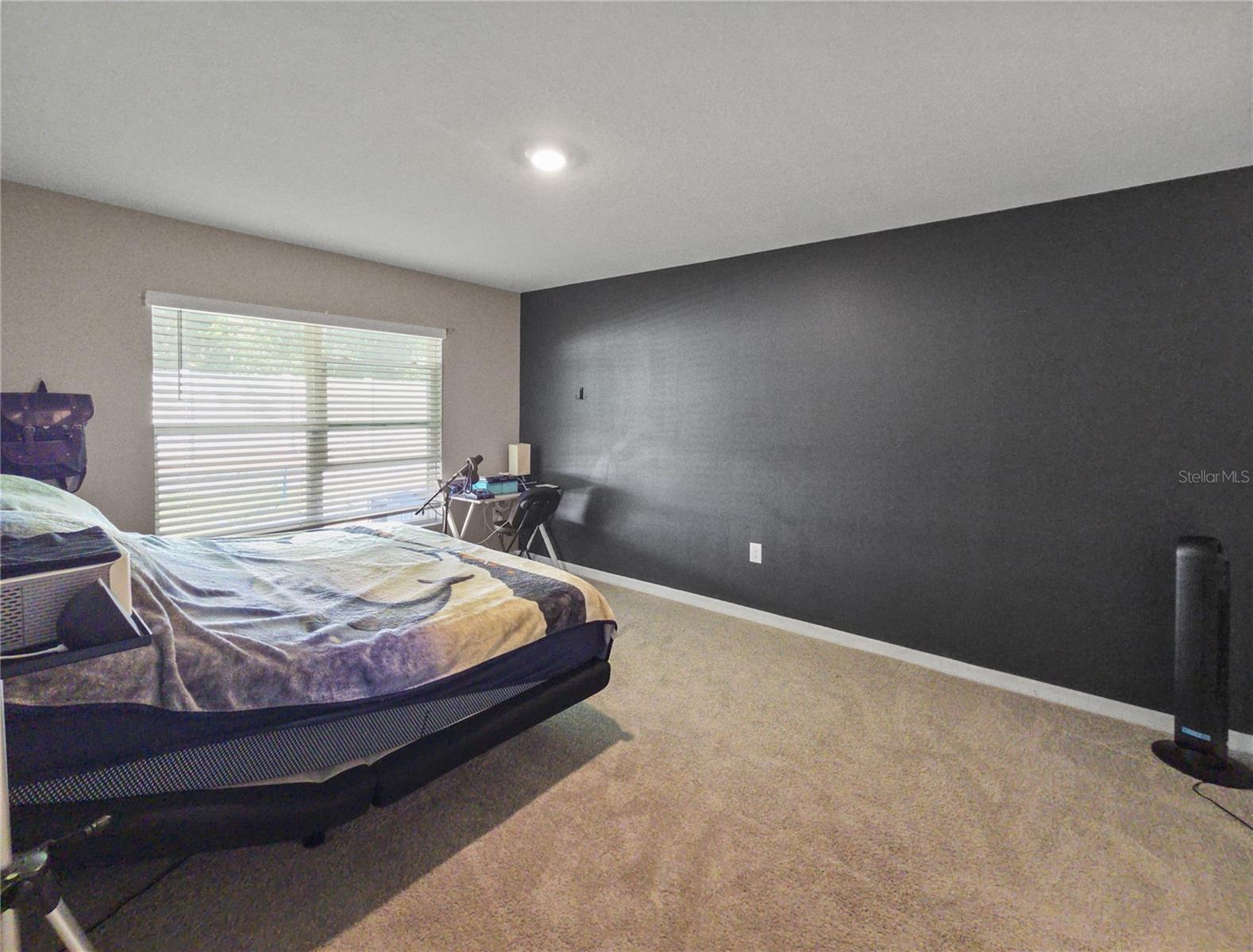 DEER PATH NORTH PH 2 - Residential Lease