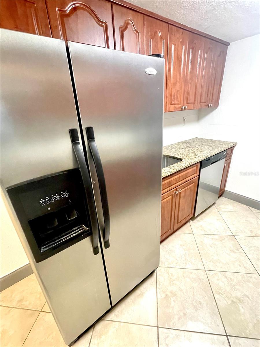 BAYSHORE LANDINGS A CONDOMINIU - Residential