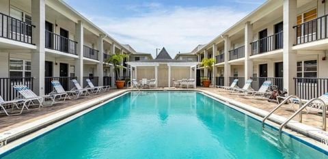 5221 BAYSHORE BOULEVARD 21 TAMPA FL 33611