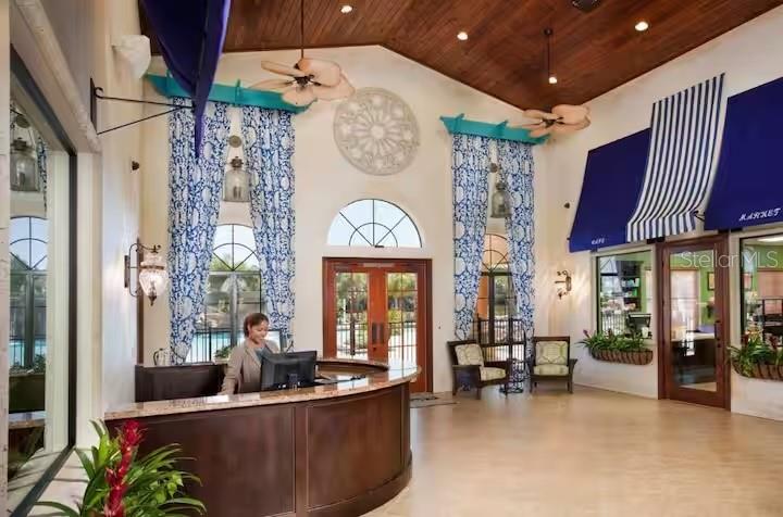 PARADISE PALMS RESORT PH 4 - Residential Lease