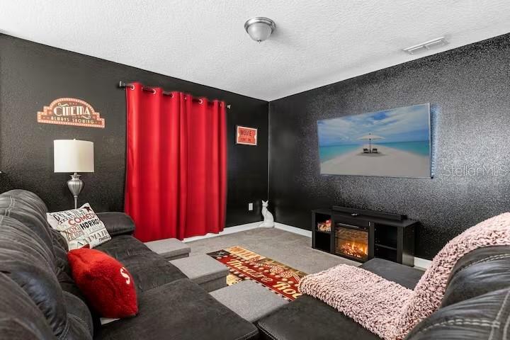 PARADISE PALMS RESORT PH 4 - Residential Lease