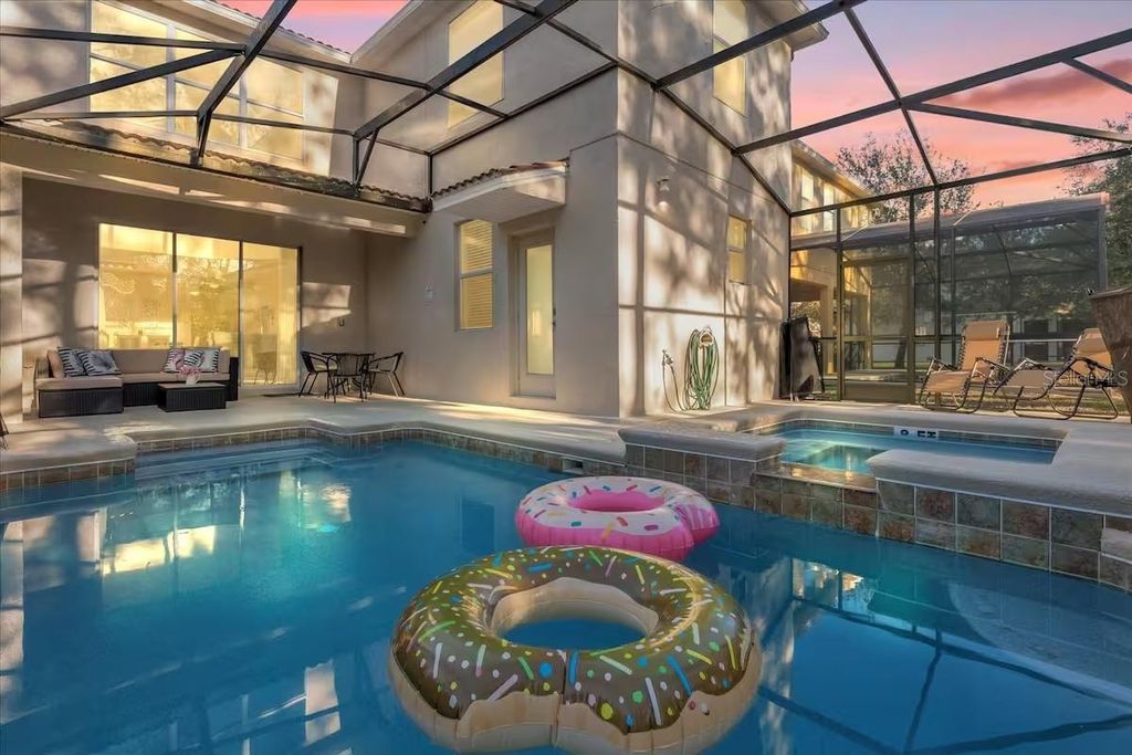 Photo of 8802 Bamboo Palm Court, Kissimmee, FL 34747 (MLS # O6372701)