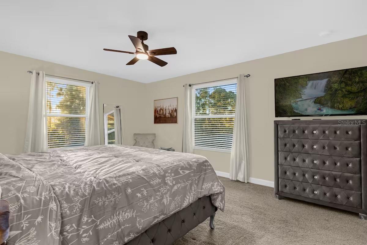 PARADISE PALMS RESORT PH 4 - Residential Lease