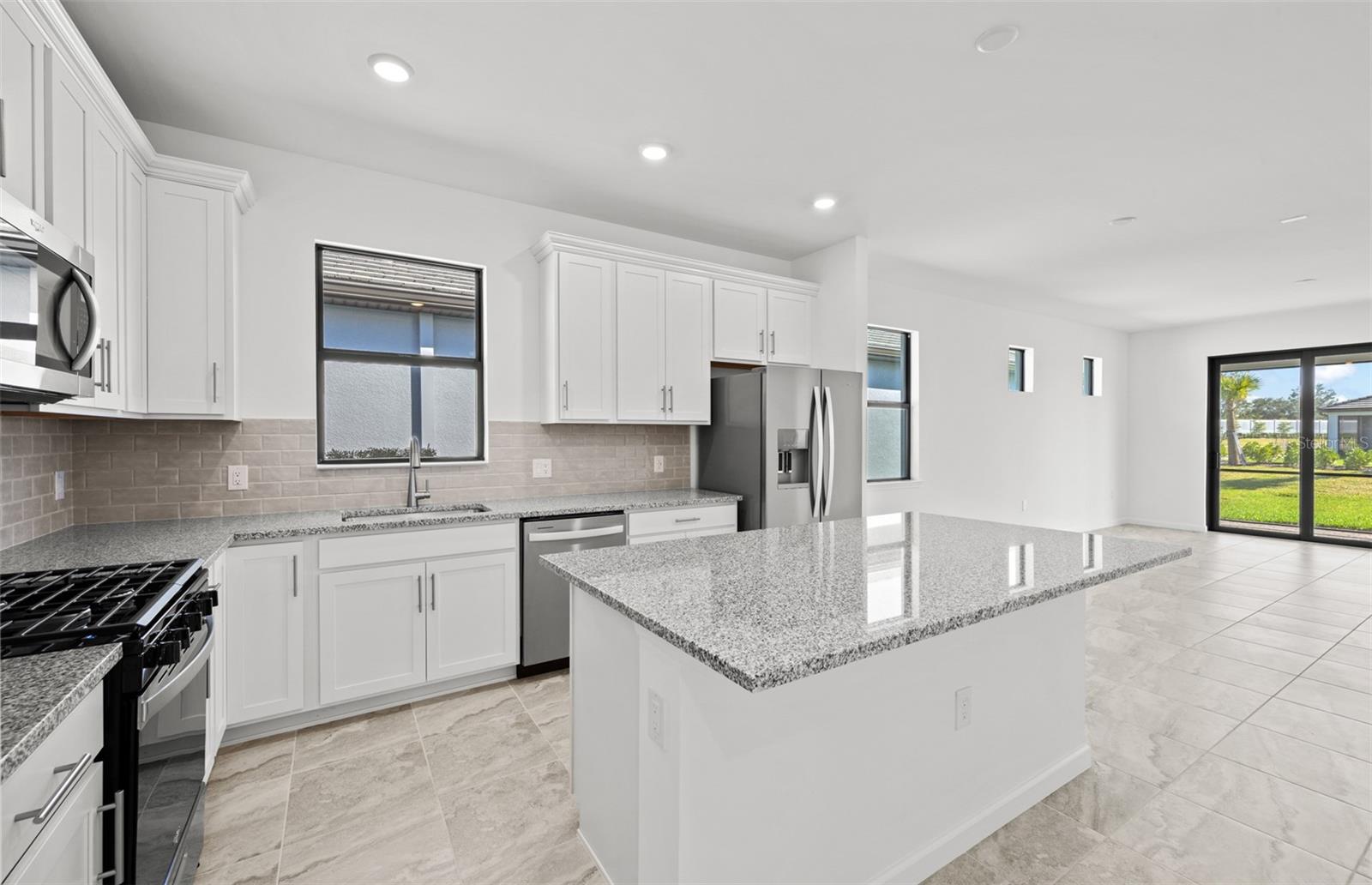 4716 BLUE STAR COURT