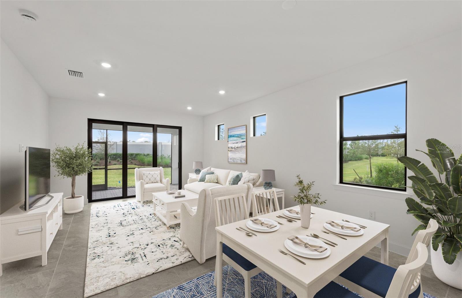 ARBOR OAKS AT THE WOODLANDS - Residential