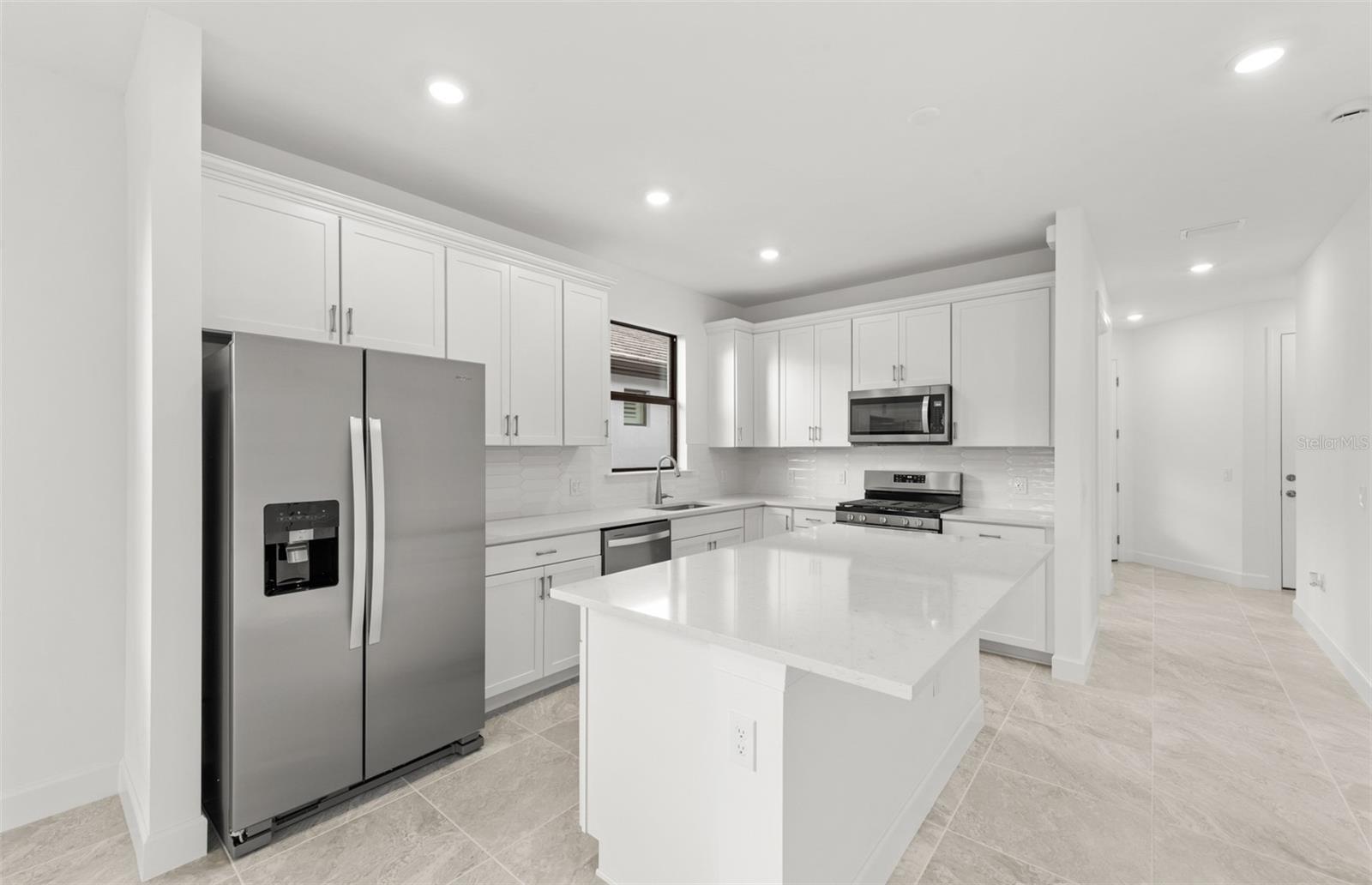 ARBOR OAKS AT THE WOODLANDS - Residential