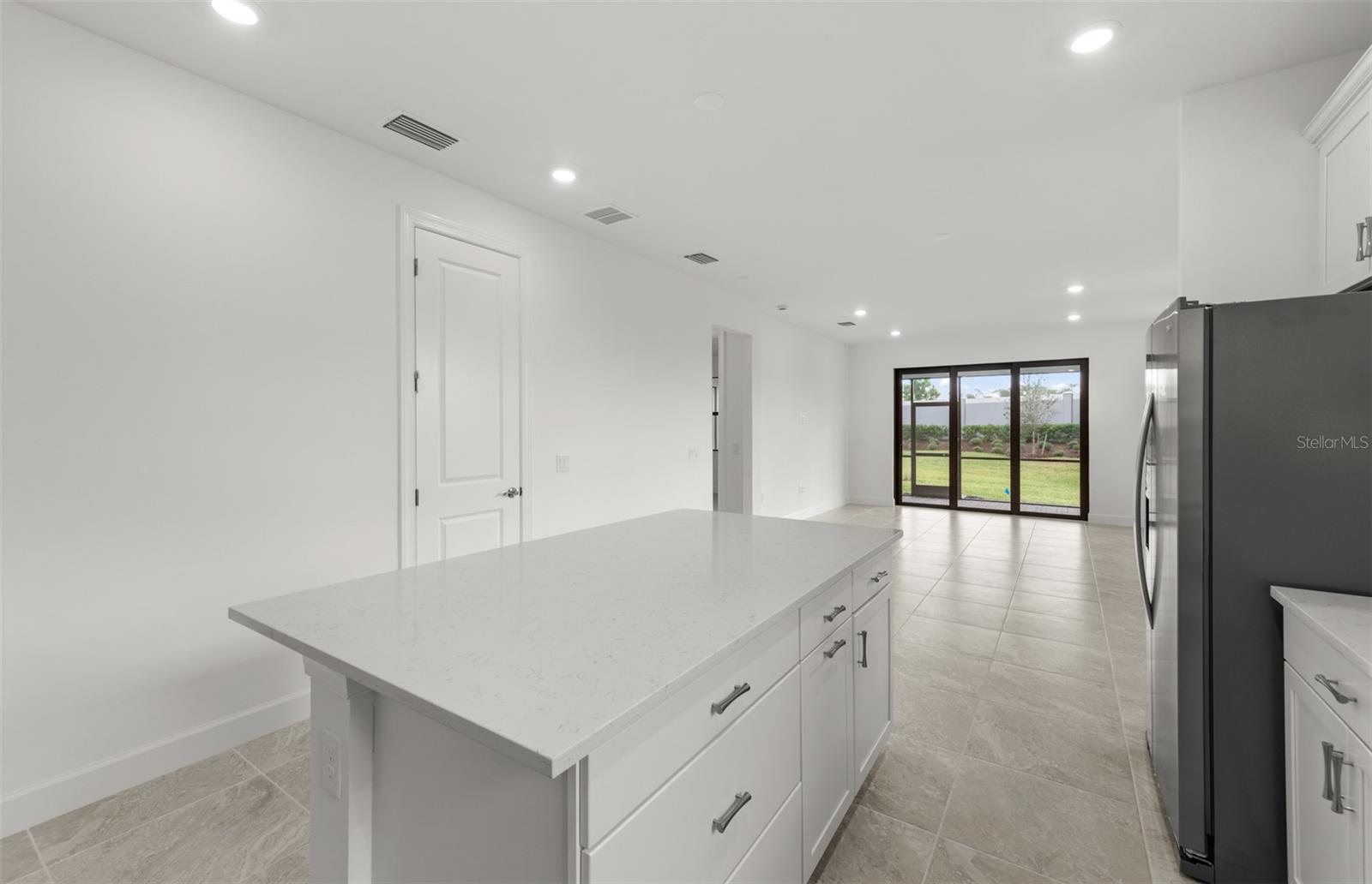 ARBOR OAKS AT THE WOODLANDS - Residential