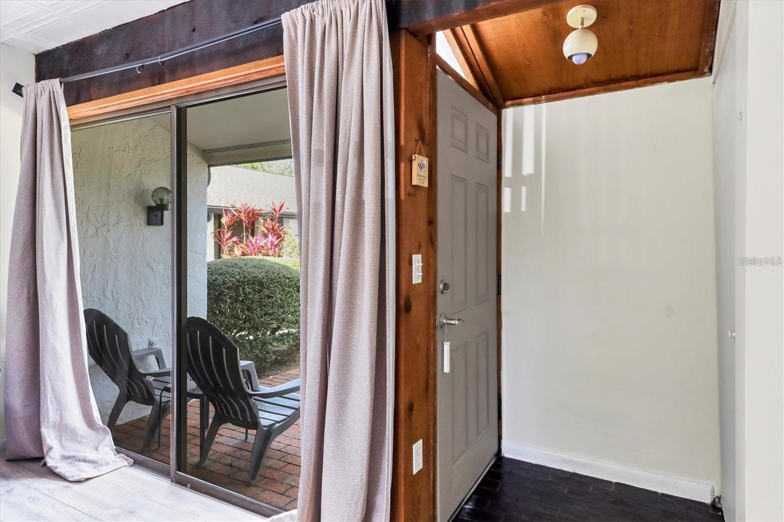 3523 LONGMEADOW 12