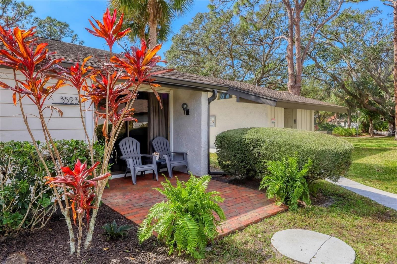 3523 LONGMEADOW 12