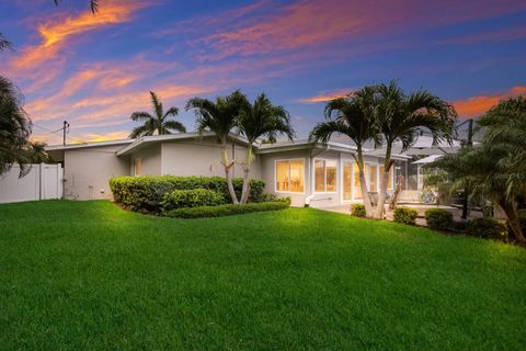 A home in SARASOTA